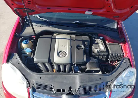 2009 Volkswagen Jetta S z USA, uszkodzony, nr VIN 3VWJM71K49M028697